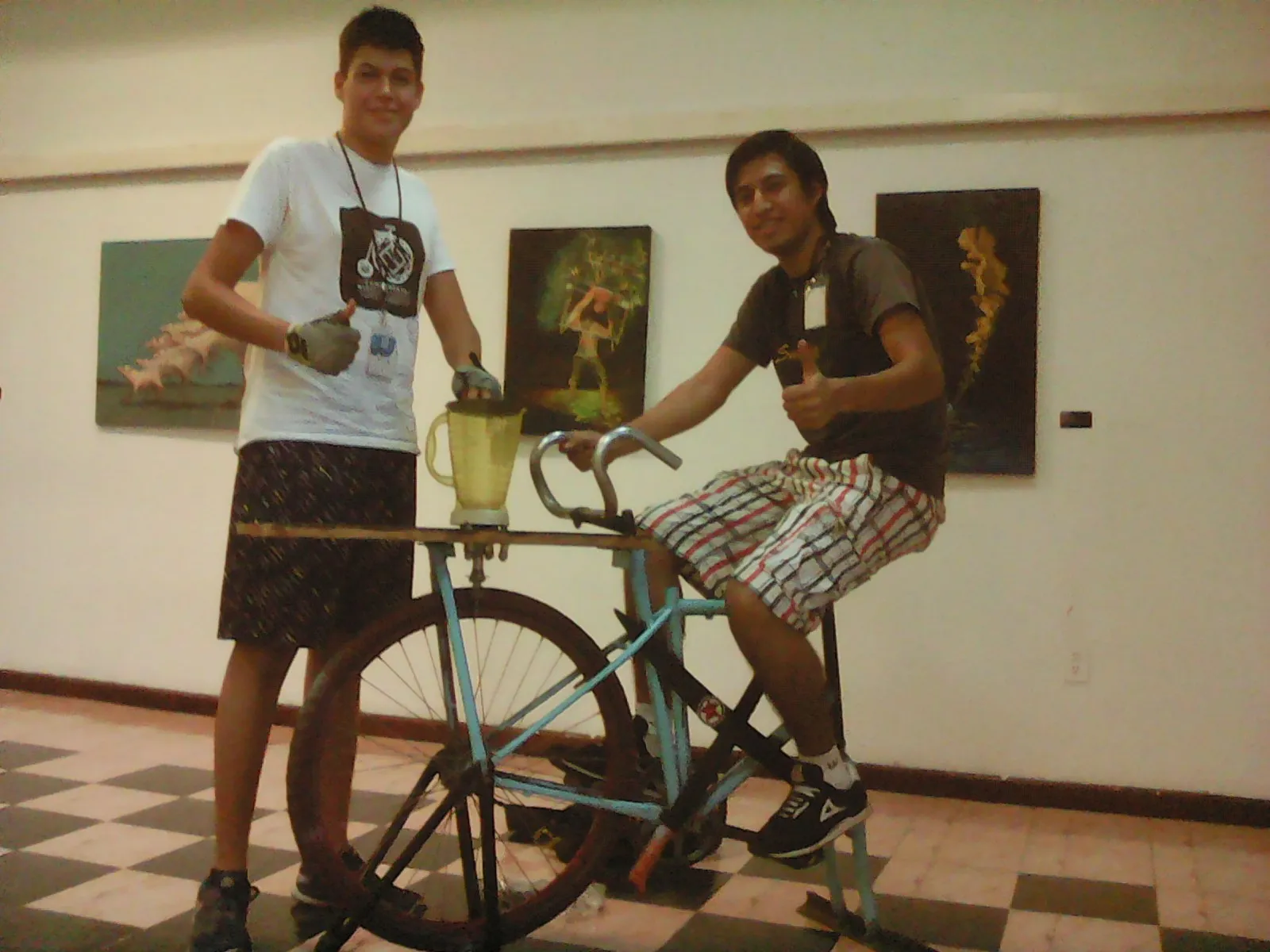 expo bicimaquinas en Rectoria Unicach